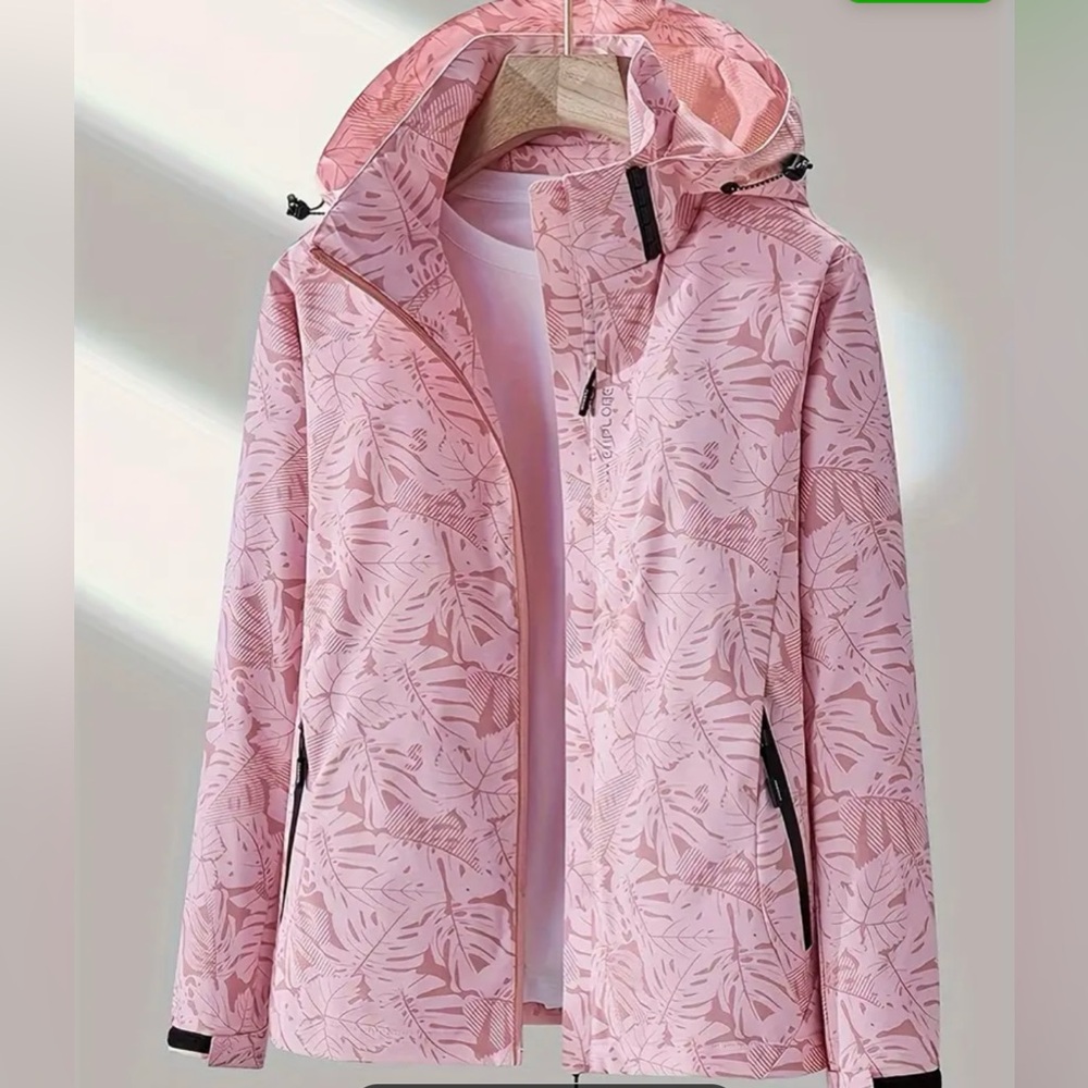 🔴SOLD🔴 Pink Jacket with High Collar and Textured Pattern